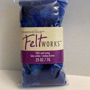 24 Dimensions FeltWorks 100% Wool Blue Curly Roving 0.25oz